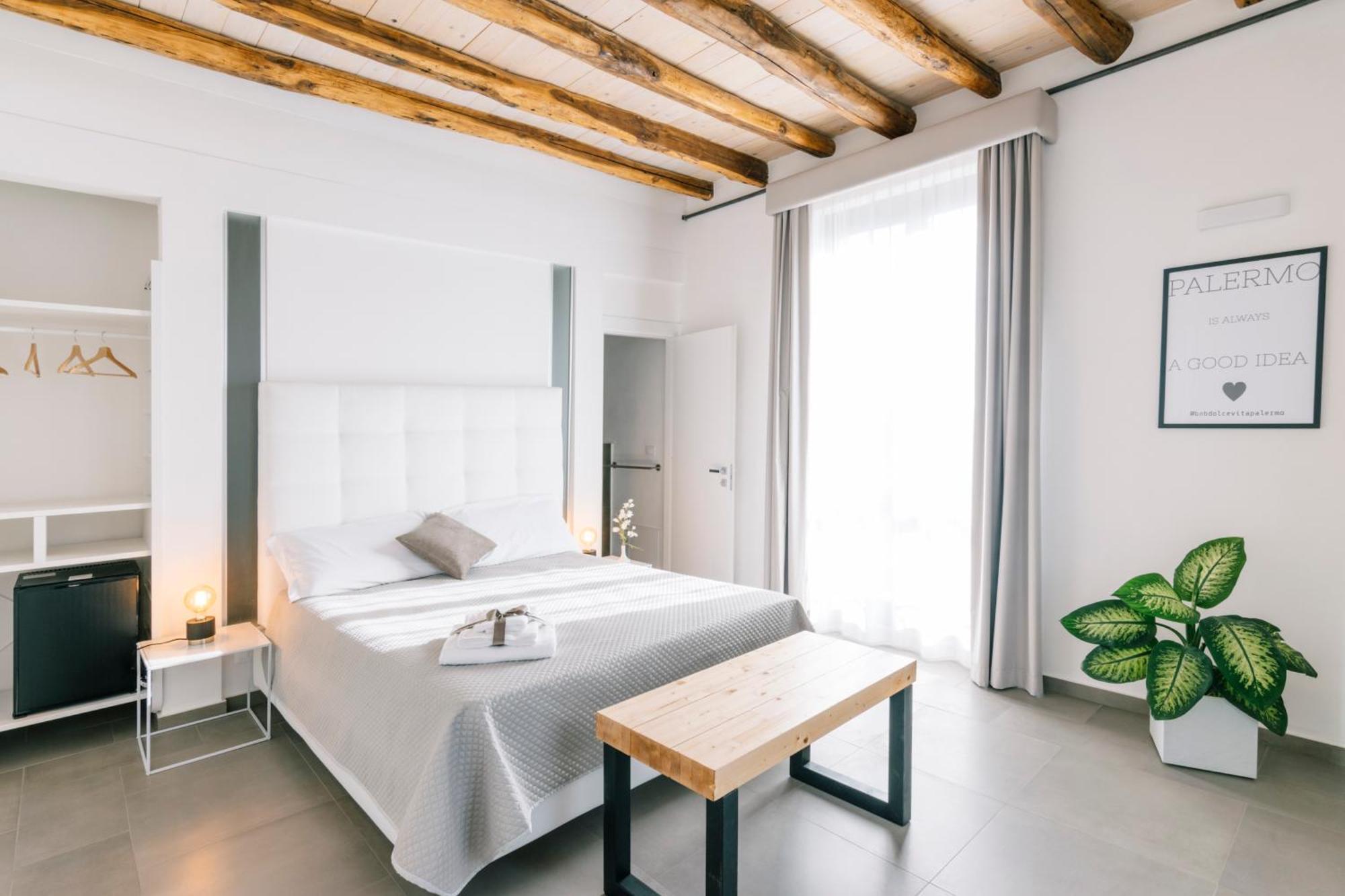 Bnb Dolcevita Gold Apartment Palermo Exterior foto